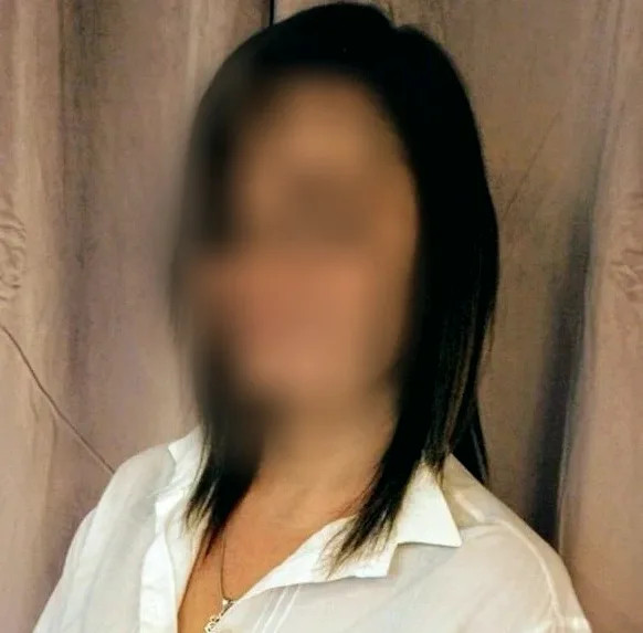 Kirsi, 32